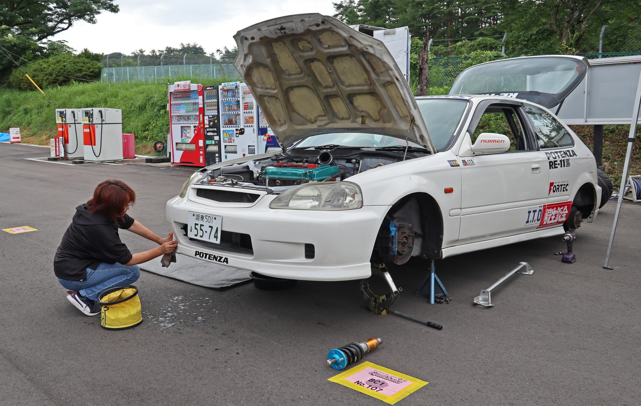 車両製作